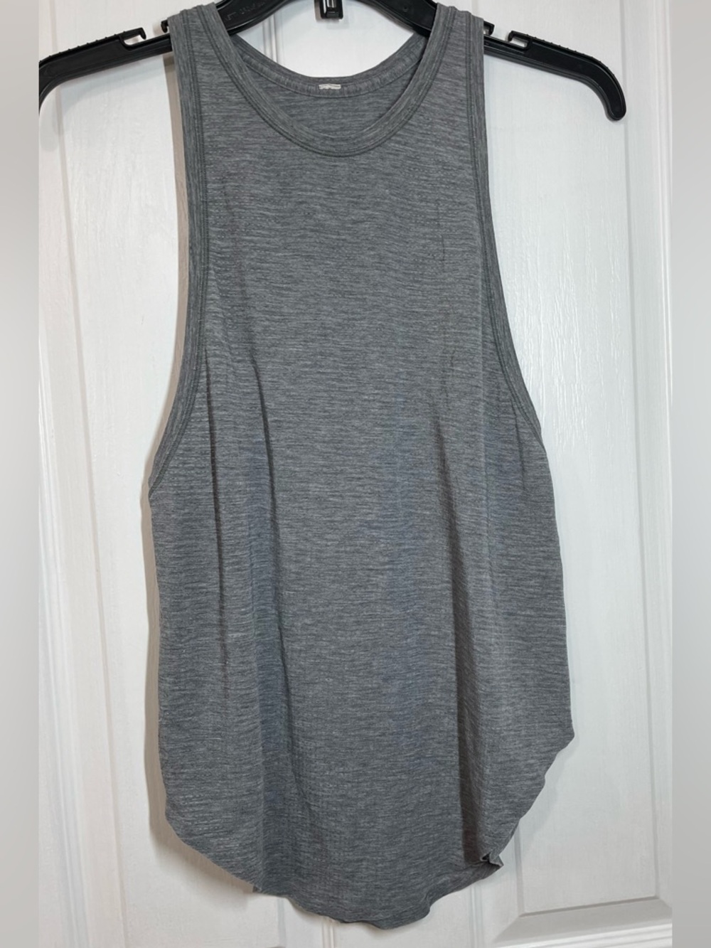 lululemon athletica Heather Grey Scoop Neck Tank